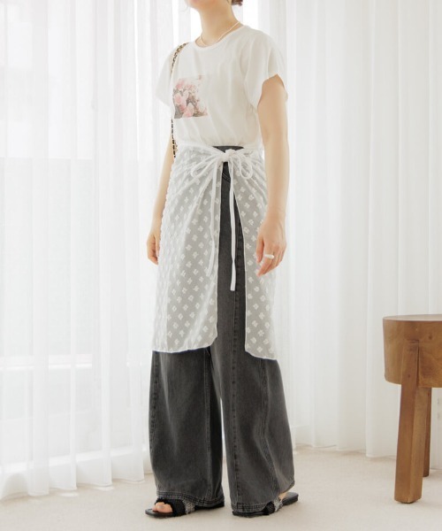 flower（フラワー）の「ブルーミングプリントティーズ（Tシャツ/カットソー・レディース・ホワイト/ホワイト系その他・FREE）」の6枚目の写真