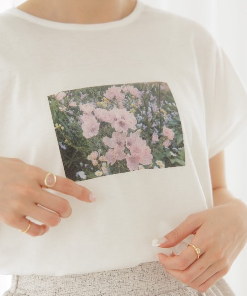 flower（フラワー）の「ブルーミングプリントティーズ（Tシャツ/カットソー・レディース・ホワイト/ホワイト系その他・FREE）」の16枚目の写真