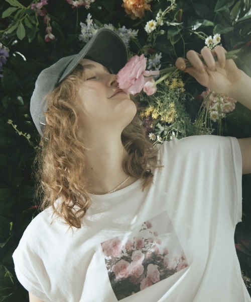 flower（フラワー）の「ブルーミングプリントティーズ（Tシャツ/カットソー・レディース・ホワイト/ホワイト系その他・FREE）」の19枚目の写真