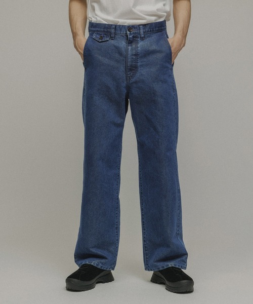M TO R（ムウトアール）の「［PANTS］GLITTER DENIM COIN POCKET TACK PANTS（デニムパンツ・レディース・ブルー・42/40/38）」の19枚目の写真