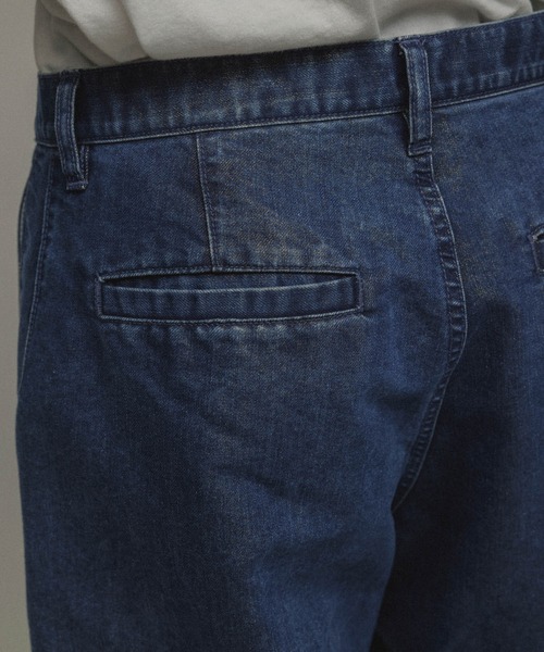 M TO R（ムウトアール）の「［PANTS］GLITTER DENIM COIN POCKET TACK PANTS（デニムパンツ・レディース・ブルー・42/40/38）」の22枚目の写真