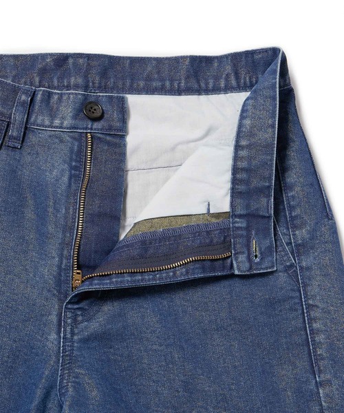 M TO R（ムウトアール）の「［PANTS］GLITTER DENIM COIN POCKET TACK PANTS（デニムパンツ・レディース・ブルー・42/40/38）」の9枚目の写真