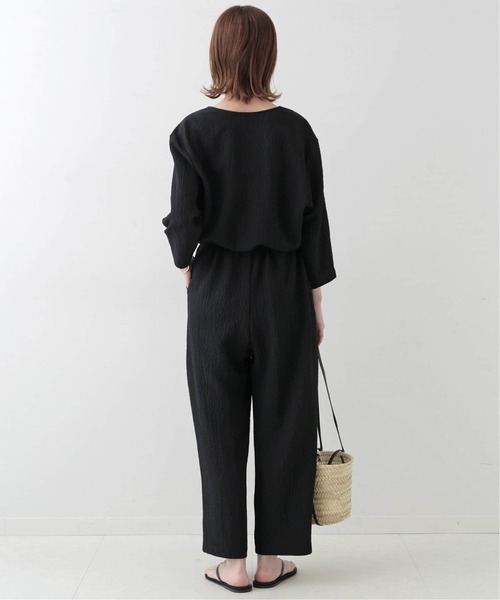美品 スローブイエナ 2024SS リラックスオールインワン 完売品 黒ブラック SLOBE IENA（スローブイエナ）の「《WEB限定/追加》リラックス