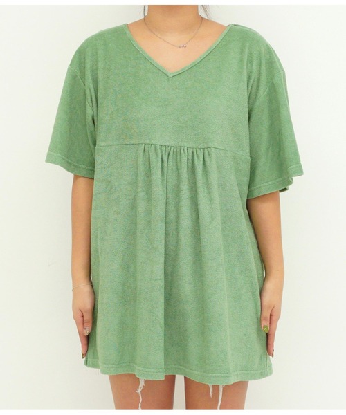 anap mimpi（アナップミンピ）の「フレアスリーブパイルVネックユッタリトップス（Tシャツ/カットソー・レディース・パープル/ミント・FREE）」の8枚目の写真