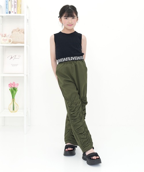 Bee des Bee（ビーデスビー）の「シャーリングパンツ（その他パンツ・キッズ・ピンク/ダークカーキ/ブラック・150cm/140cm/130cm/120cm/110cm/100cm）」の13枚目の写真