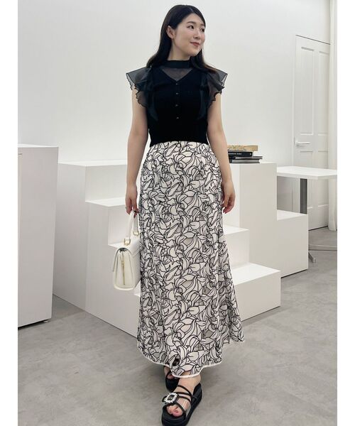 MERCURYDUO(マーキュリーデュオ)の「2WAYオーガンジードッキングラッフルニット(ニット/セーター・レディース・ラベンダー/オフホワイト/ブラック・FREE)」の19枚目の写真