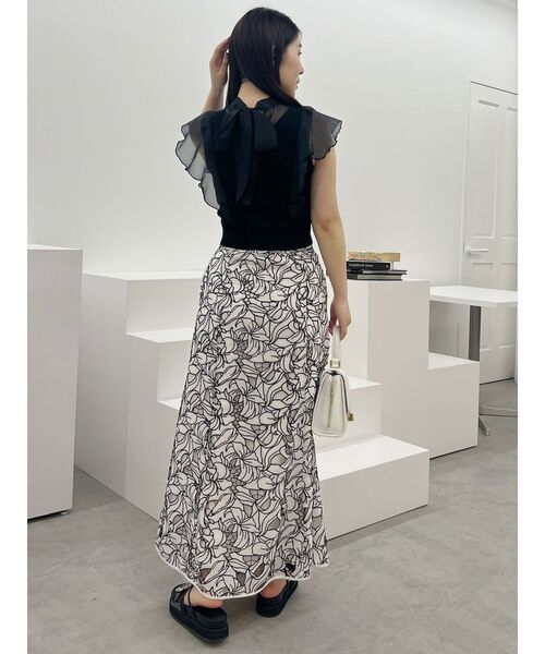 MERCURYDUO(マーキュリーデュオ)の「2WAYオーガンジードッキングラッフルニット(ニット/セーター・レディース・ラベンダー/オフホワイト/ブラック・FREE)」の21枚目の写真