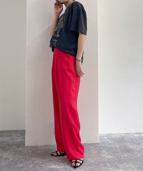 fredy emue（フレディエミュ）の「クールタンブラーツイルスラックス（スラックス・レディース・チャコールグレー/ブラック/ネイビー/レッド・39/38/36）」の17枚目の写真