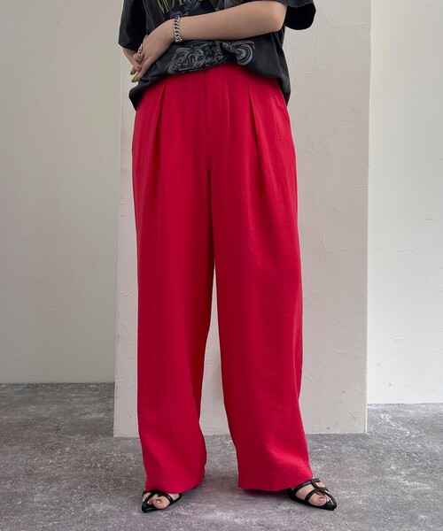 fredy emue（フレディエミュ）の「クールタンブラーツイルスラックス（スラックス・レディース・チャコールグレー/ブラック/ネイビー/レッド・39/38/36）」の20枚目の写真