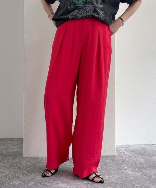 fredy emue（フレディエミュ）の「クールタンブラーツイルスラックス（スラックス・レディース・チャコールグレー/ブラック/ネイビー/レッド・39/38/36）」の21枚目の写真