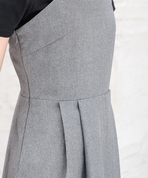 Honeys(ハニーズ)の「プリーツ切替ジャンパースカート(ジャンパースカート・レディース・ベージュ/チャコールグレー/ブラック・SS/S/M/L/LL/3L)」の20枚目の写真