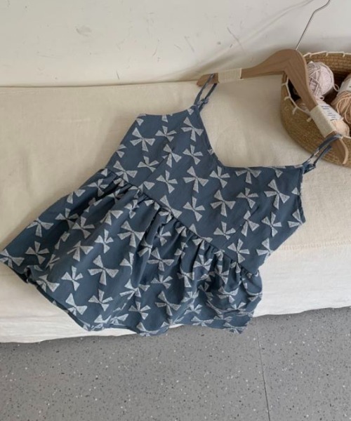 Diosfront（ディオスフロント）の「リボンジャガードVネックペプラムキャミソール（キャミソール・レディース・ブラック/ブルーグレー/ホワイト・FREE）」の15枚目の写真