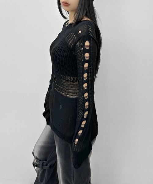 LVEU.(ラブユ.)の「【LVEU.】ダメージニットトップス/ トップス ニット メッシュ ダメージ オーバー シアー 透け感 レイヤード ブラック ホワイト ZOZOTOWN限定(ニット/セーター・レディース・ブラック/ホワイト・FREE)」の9枚目の写真
