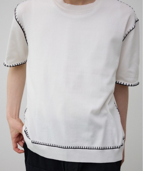 AZUL by moussy(アズールバイマウジー)の「ブランケットステッチ半袖ニット(ニット/セーター・メンズ・オフホワイト/ブルー/ブラック/ライトグレー・FREE)」の2枚目の写真