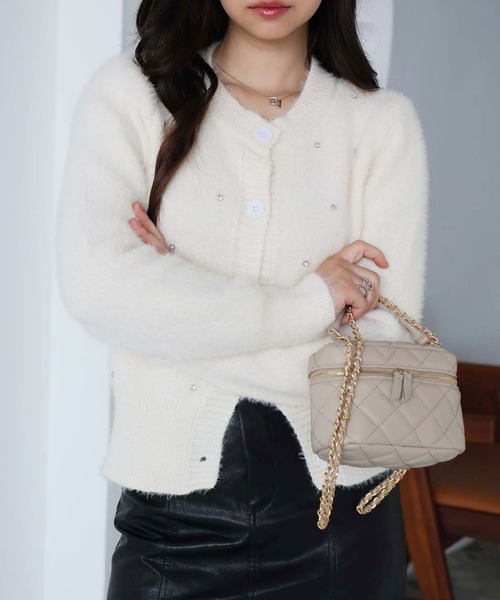 Doula Doula（ドゥーラドゥーラ）の「ストーン付きニットカーディガン（カーディガン/ボレロ・レディース・ホワイト/ブラック/グレー・FREE）」の11枚目の写真