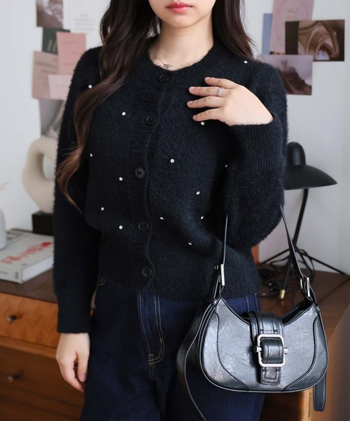 Doula Doula（ドゥーラドゥーラ）の「ストーン付きニットカーディガン（カーディガン/ボレロ・レディース・ホワイト/ブラック/グレー・FREE）」の6枚目の写真