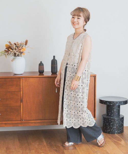studio CLIP（スタディオクリップ）の「【my fit CLIP/低身長スタッフ企画】レースジレワンピース（ベスト・レディース・チャコール/ナチュラル・FREE）」の7枚目の写真