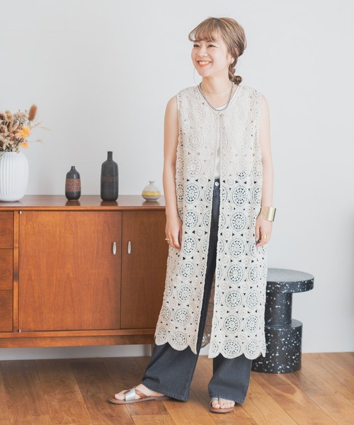 studio CLIP（スタディオクリップ）の「【my fit CLIP/低身長スタッフ企画】レースジレワンピース（ベスト・レディース・チャコール/ナチュラル・FREE）」の11枚目の写真