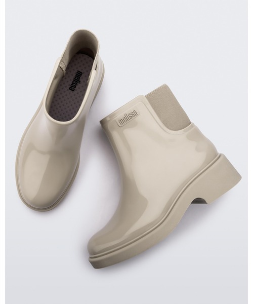 melissa（メリッサ）の「MELISSA CHELSEA BOOT AD（ブーツ・レディース・レッド/ブラウン/ブラック/ベージュ・35-36/39/38/37）」の16枚目の写真