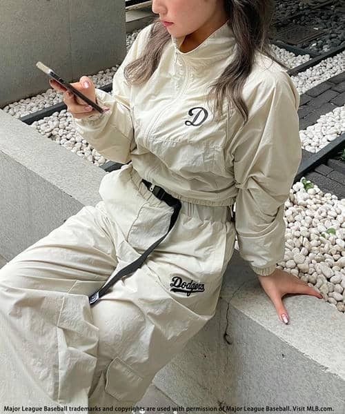 セール】【MLB】ナイロンロゴセットアップ（ワンピース）｜BACK TO THE