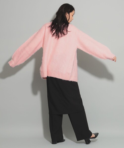 Ray BEAMS（レイビームス）の「ソフト シャギー Vネック カーディガン（カーディガン/ボレロ・レディース・ピンク/ライトグレー/グリーン系その他2・ONE SIZE）」の18枚目の写真