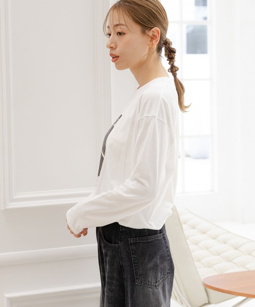 LAKOLE（ラコレ）の「アソートフォトプリント長袖T / 148086（Tシャツ/カットソー・レディース・オフホワイト/チャコール/ピンク・MEDIUM/SMALL）」の9枚目の写真