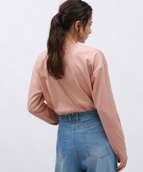 LAKOLE（ラコレ）の「アソートフォトプリント長袖T / 148086（Tシャツ/カットソー・レディース・オフホワイト/チャコール/ピンク・MEDIUM/SMALL）」の20枚目の写真