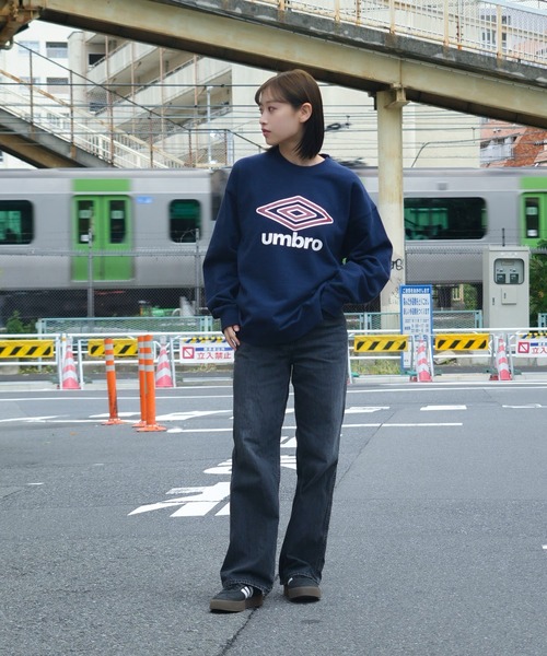 Umbro ネイビー トレーナー ロゴ入り Umbro ネイビー トレーナー ロゴ入り Umbro ネイビー トレーナー