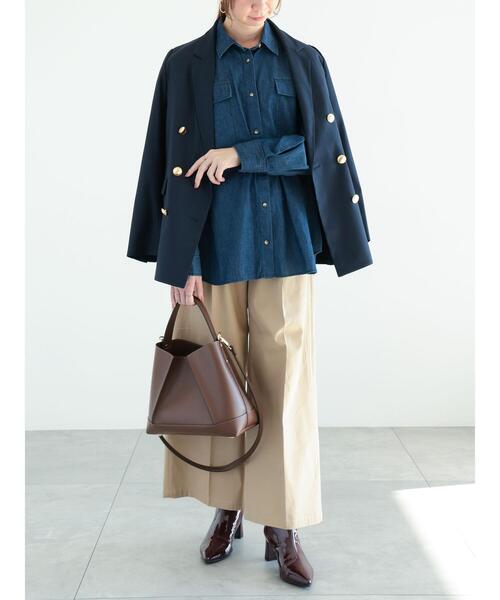 Te chichi(テチチ)の「ダブルブレストテーラードジャケット(ノーカラージャケット・レディース・ベージュ/ネイビー・F)」の9枚目の写真