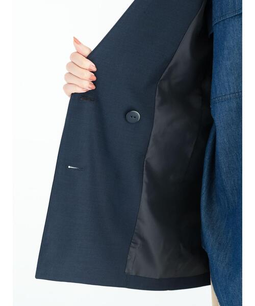 Te chichi(テチチ)の「ダブルブレストテーラードジャケット(ノーカラージャケット・レディース・ベージュ/ネイビー・F)」の16枚目の写真