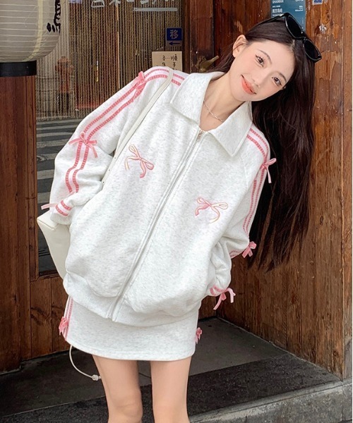 【予約商品】リトルデビルラバーボウタイY2Kスウェット