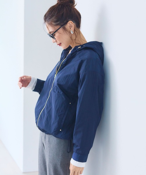 CROSS FUNCTION（クロスファンクション）の「《撥水・花粉対策・UV対策》アクティかる シャイニーナイロンフードブルゾン【CF/クロスファンクション】（ブルゾン・レディース・ネイビー/キャメル・3L/LL/L/M）」の8枚目の写真