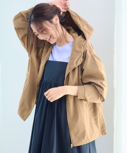 CROSS FUNCTION（クロスファンクション）の「《撥水・花粉対策・UV対策》アクティかる シャイニーナイロンフードブルゾン【CF/クロスファンクション】（ブルゾン・レディース・ネイビー/キャメル・3L/LL/L/M）」の14枚目の写真