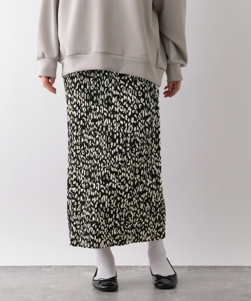 GLOBAL WORK Smile Seed Store(グローバルワーク スマイルシードストア)の「Iラインプリーツスカート/161583(スカート・レディース・チャコール/グレー系その他/グリーン/ブラック/ライトブラウン/グレー系その他2・FREE)」の14枚目の写真