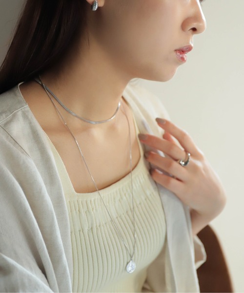 SOURCE クロワッサン 18K ピアス小さなクロワッサン レディース