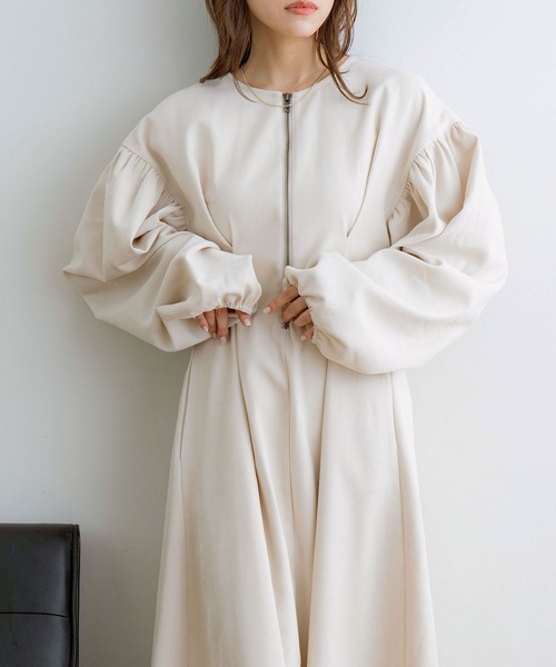 NOAHL（ノアル）の「【NOAHL】起毛ツイル2wayタックワンピース（ワンピース・レディース・グレイッシュベージュ/ピンク/ベージュ/ミント/チャコール・M/L）」の9枚目の写真