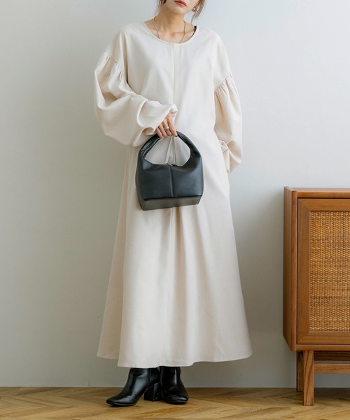 NOAHL（ノアル）の「【NOAHL】起毛ツイル2wayタックワンピース（ワンピース・レディース・グレイッシュベージュ/ピンク/ベージュ/ミント/チャコール・M/L）」の10枚目の写真