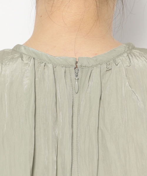 mysty woman（ミスティウーマン）の「【オケージョン】シャーリングワンピース　 242438（ドレス・レディース・ブラック/ベージュ/グリーン・FREE）」の15枚目の写真