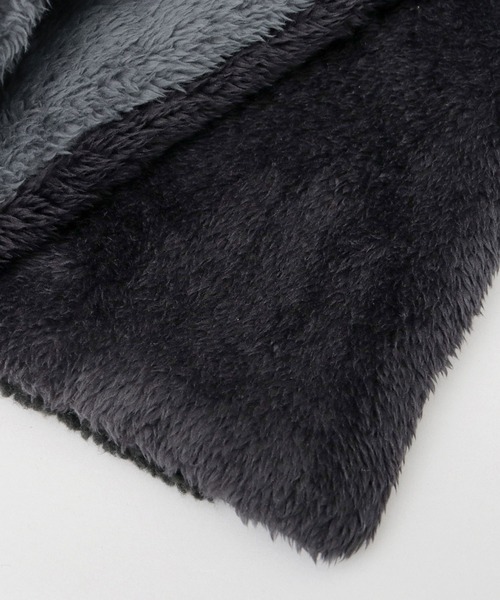KRIFF MAYER（クリフメイヤー）の「異素材切替 中綿 差込み マフラー（ファーフリース・シープボア・フリース・コーデユロイ）（ネックウォーマー/スヌード・メンズ・マルチ/ブラック/ブラウン・FREE）」の4枚目の写真