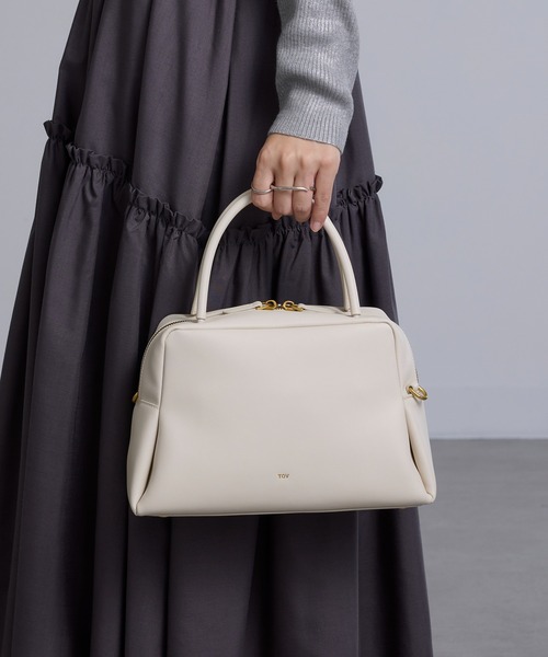 tov（トーヴ）の「【TOV】PETAL M T25S07B529（ショルダーバッグ・レディース・アイボリー/ブラック/ライトブルー/ネイビー/ブラウン・FREE）」の19枚目の写真