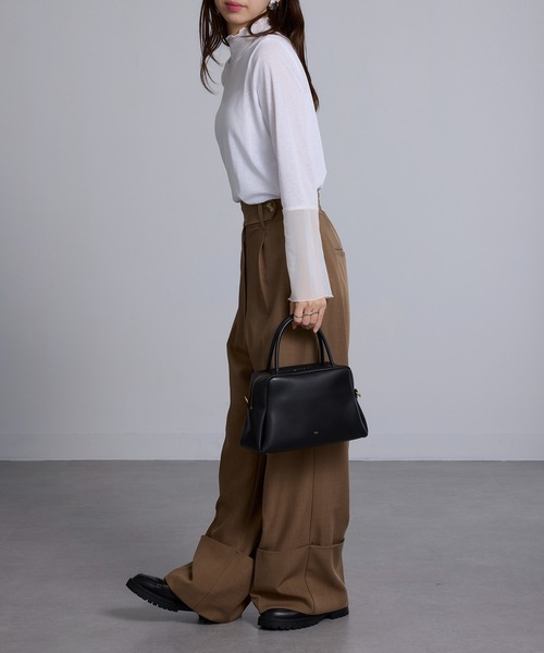 tov（トーヴ）の「【TOV】PETAL M T25S07B529（ショルダーバッグ・レディース・アイボリー/ブラック/ライトブルー/ネイビー/ブラウン・FREE）」の13枚目の写真