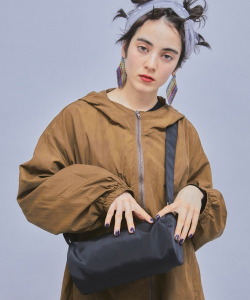 manana suerte(マニャーナスエルテ)の「ドラムショルダーバッグ(ショルダーバッグ・レディース・ブラック・FREE)」の3枚目の写真