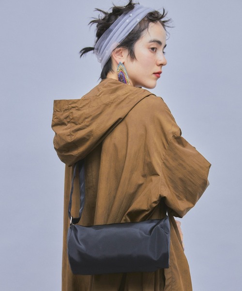 manana suerte(マニャーナスエルテ)の「ドラムショルダーバッグ(ショルダーバッグ・レディース・ブラック・FREE)」の6枚目の写真