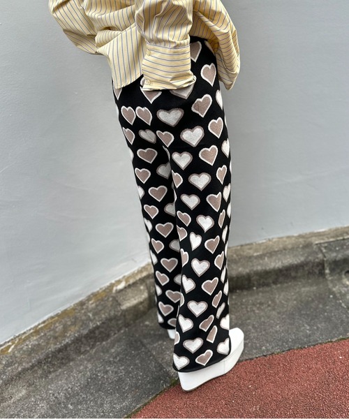 mi via loca（ミヴィアロカ）の「カラーハート柄ニットパンツ（その他パンツ・レディース・ブラック/杢グレー/ネイビー・FREE）」の16枚目の写真