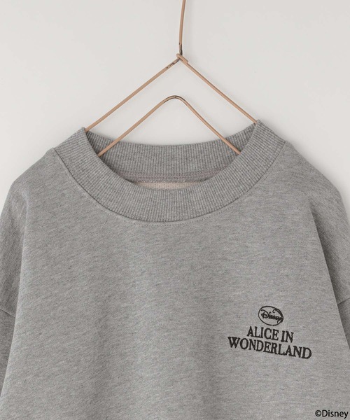 LOWRYS FARM（ローリーズファーム）の「ＡＬＩＣＥ/バックプリントウラケ　247298（Tシャツ/カットソー・キッズ・チャコールグレー/グレー・120cm/140cm/130cm/150cm/110cm）」の3枚目の写真