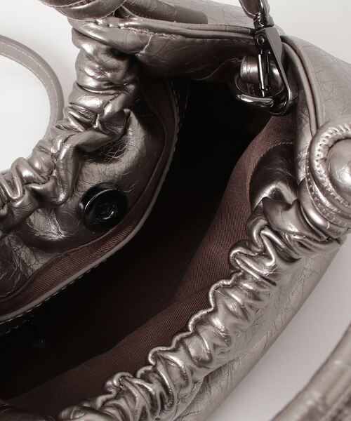 HVISK（ヴィスク）の「HVISK/JOLLY SHINY STRUCTURE（ハンドバッグ・レディース・その他1・FREE）」の4枚目の写真