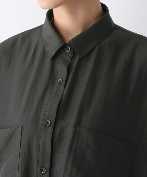 LEPSIM（レプシィム）の「サラキレポンチョ長袖シャツチュニック　242480（シャツ/ブラウス・レディース・ライトブルー/グレイッシュベージュ/グリーン系その他/チャコールグレー/ブルー系その他/セージグリーン/ダークオレンジ/イエロー系その他・FREE）」の17枚目の写真