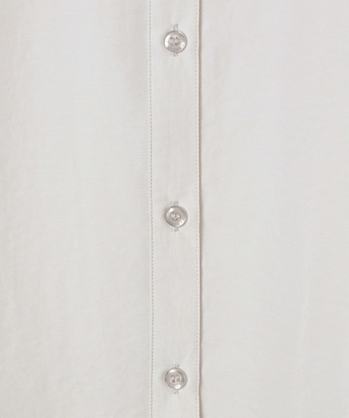 LEPSIM（レプシィム）の「サラキレポンチョ長袖シャツチュニック　242480（シャツ/ブラウス・レディース・ライトブルー/グレイッシュベージュ/グリーン系その他/チャコールグレー/ブルー系その他/セージグリーン/ダークオレンジ/イエロー系その他・FREE）」の21枚目の写真