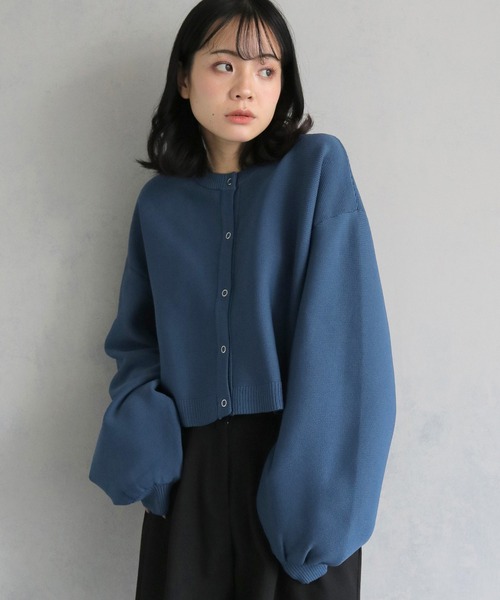 cheriella（シェリエラ）の「【cheriella】前後２WAYショート丈ニットカーディガン 2-WAY SHORT KNIT CARDIGAN（カーディガン/ボレロ・レディース・ピンク/ライトグレー/ブルー系その他/ブラック/アイボリー/ブルー/チャコールグレー・M）」の6枚目の写真