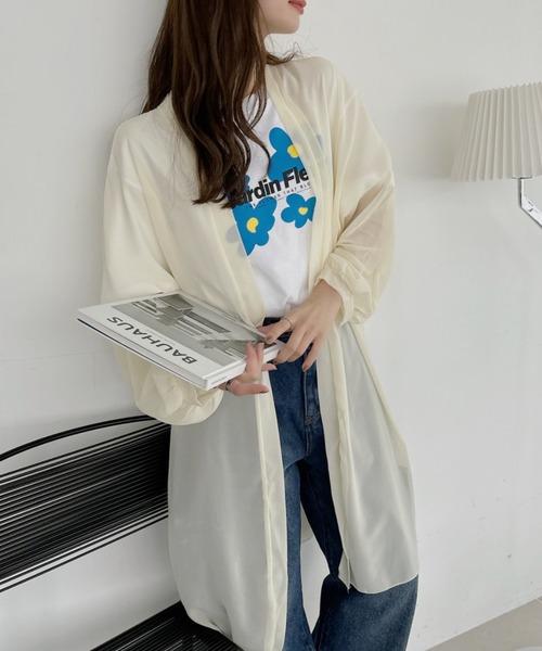 TREOVER(トレオーバー)の「エアリーな透け感が大人可愛い! シフォン ボリュームスリーブ ロングカーディガン(カーディガン/ボレロ・レディース・ブラック/ライトブルー/パープル/ライトグリーン/アイボリー・FREE)」の6枚目の写真